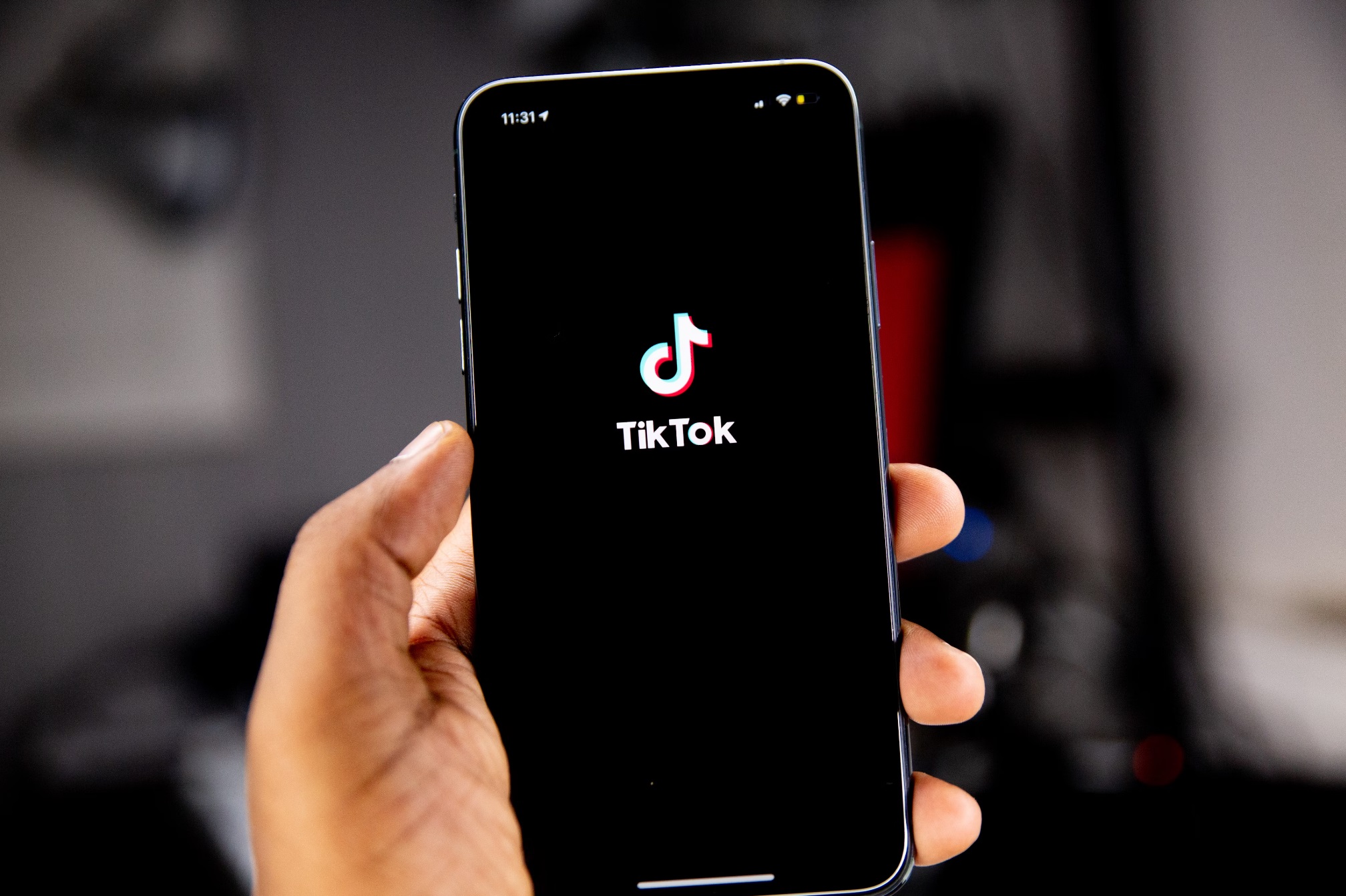 TikTok sospende il programma di premi per il tempo speso sull’app in Europa